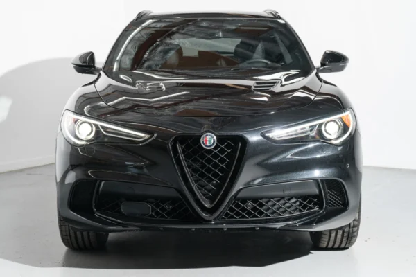 Alfa Romeo Stelvio QUADRIFOGLIO AWD