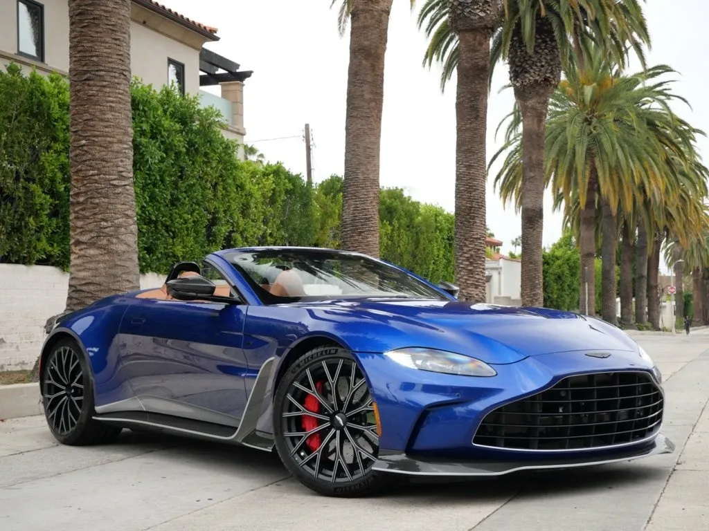 2023 Aston Martin Vantage