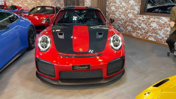 2019 Porsche 911 GT2 RWD